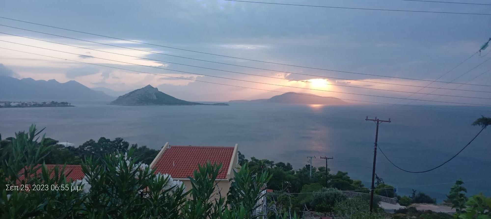 Villa Fantastic House With A Wonderful View Of The Sea Kapotidhes Esterno foto